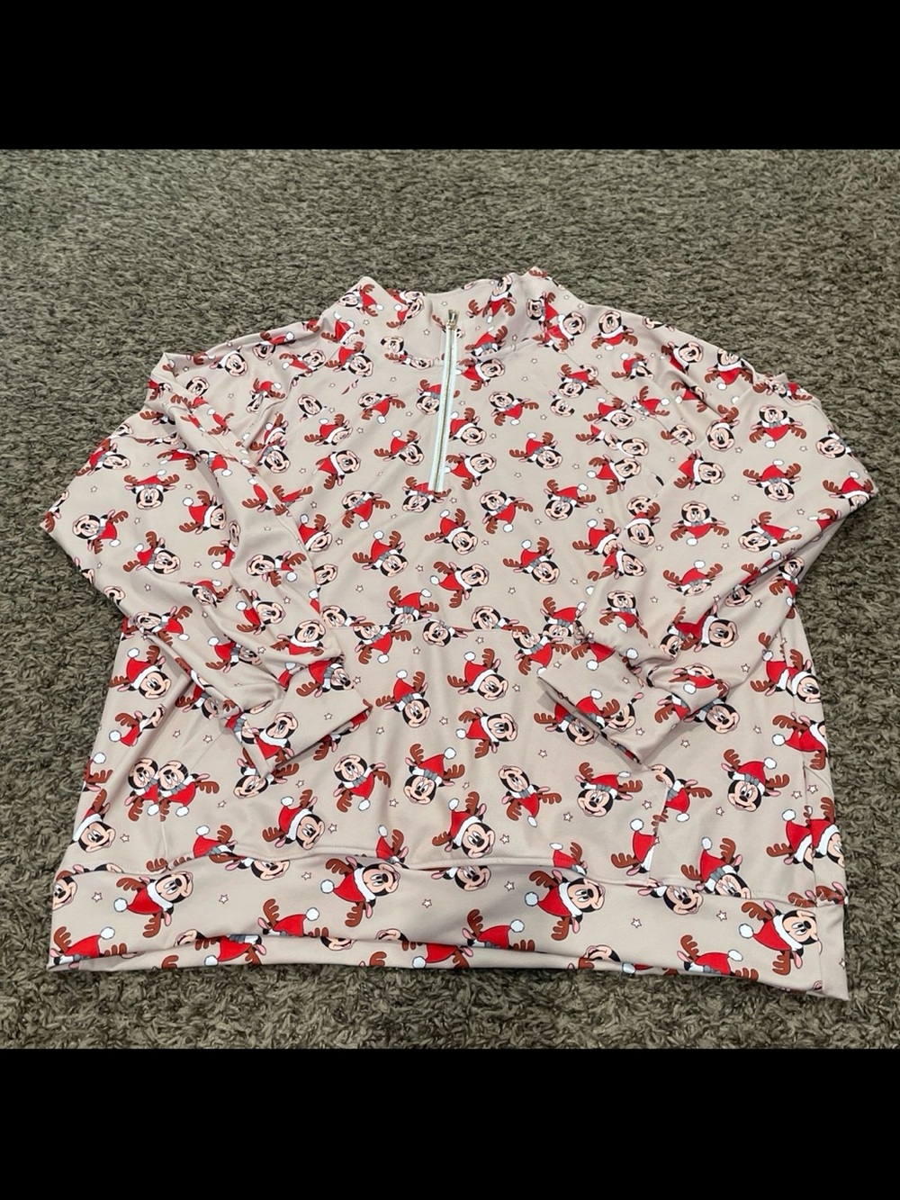 The Magic box, Disney Minnie mouse Christmas Santa quarter zip pullover large